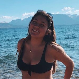 Meet your Posher, Emma